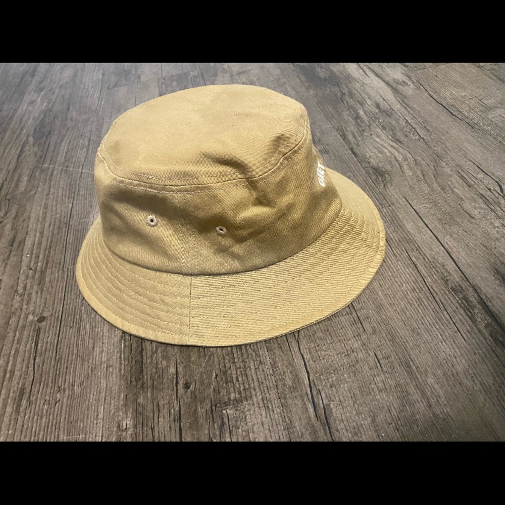 OBEY Bucket Hat - Picture 2 of 3